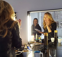 Backstage sesji w majowym ELLE