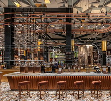 Starbucks Roastery w Mediolanie