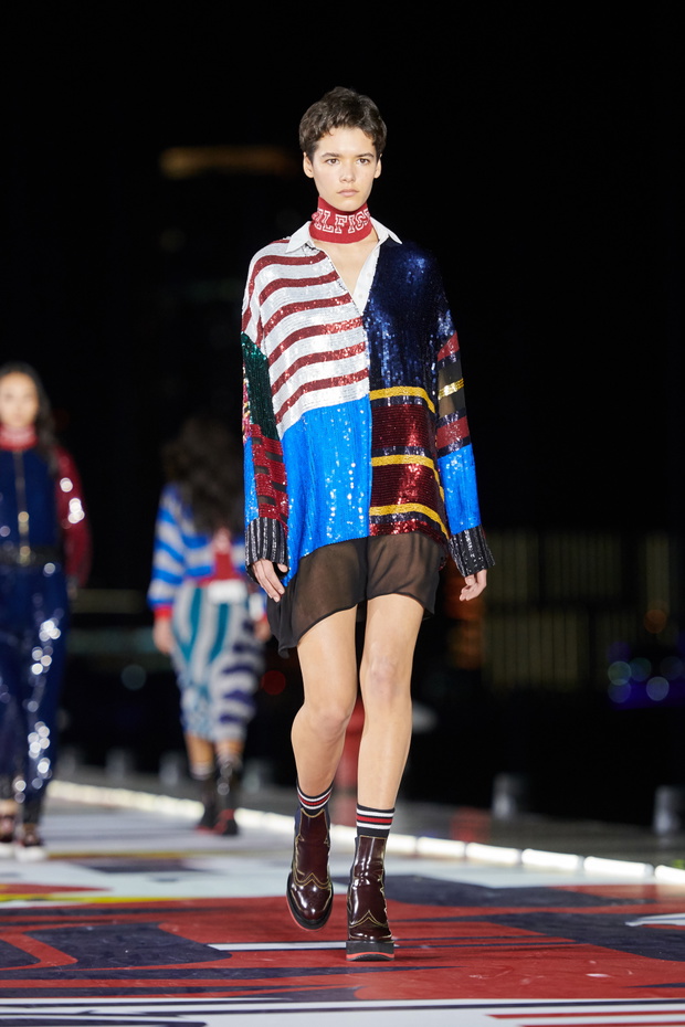 pokaz-tommy-hilfiger-tommynow-jesien-zima-2018-201927-59b321d