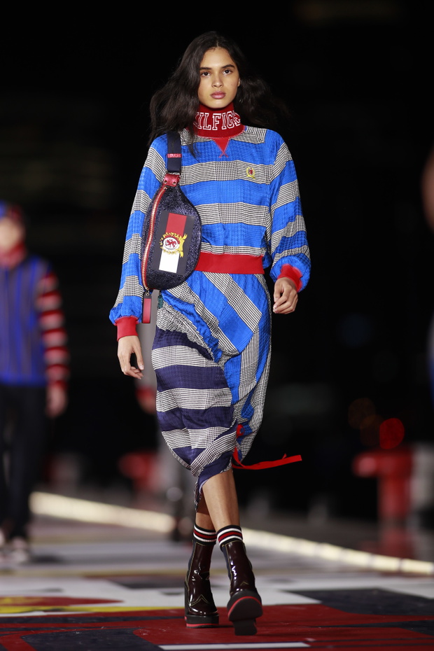 pokaz-tommy-hilfiger-tommynow-jesien-zima-2018-201928-db934f7