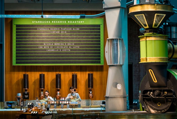 starbucks-roastery-w-mediolanie1-e0884b2