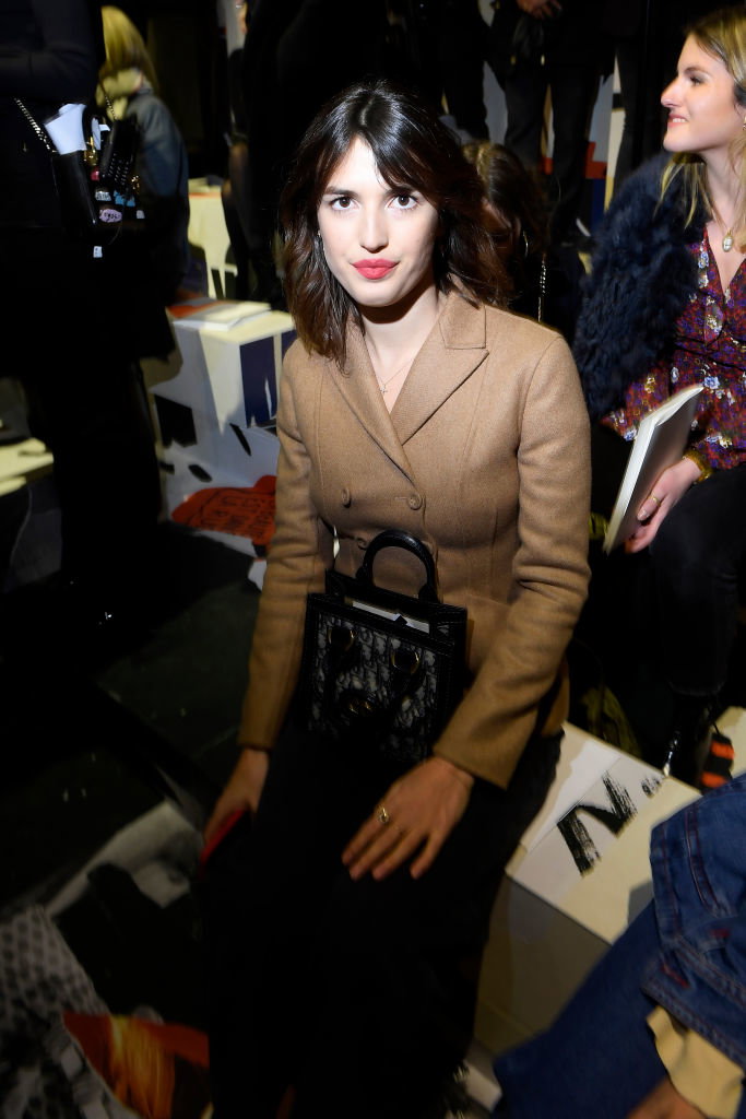 Jeanne Damas na pokazie mody