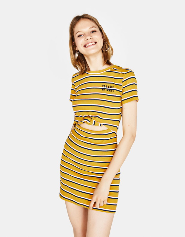Tania sukienka Bershka