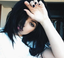 T-Rex Hands - nowy trend w robieniu selfie