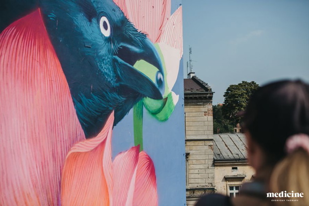 mural-natalii-rak-dla-medicine-krakow1-6591446