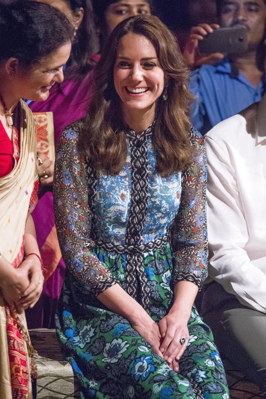 Księżna Catherine z wizytą w Indiach. Zobacz stylizacje!