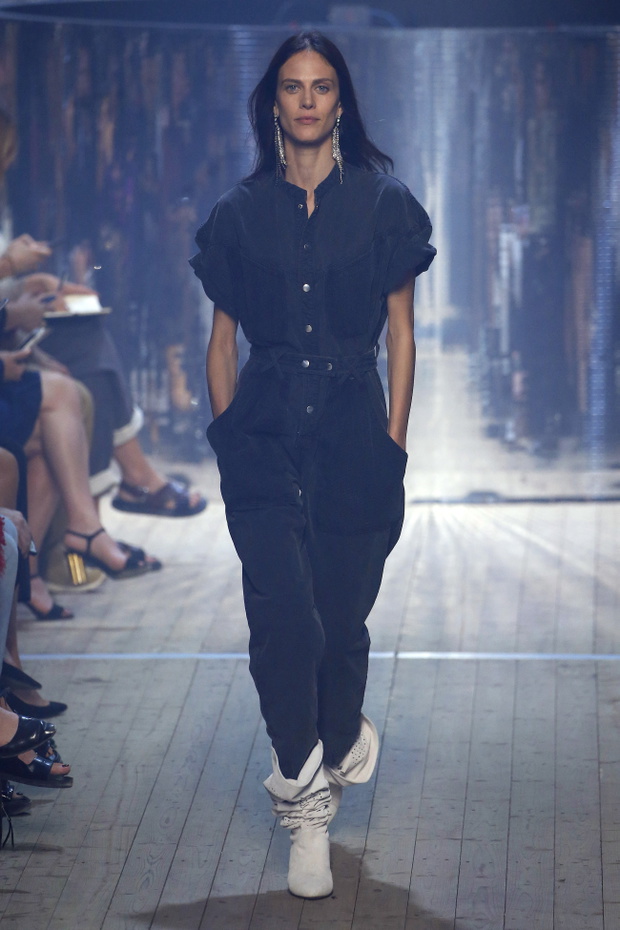 Isabel Marant : Runway - Paris Fashion Week Womenswear Spring/Summer 2019