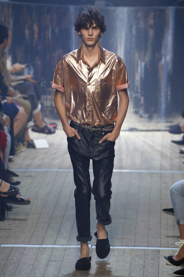 Isabel Marant : Runway - Paris Fashion Week Womenswear Spring/Summer 2019