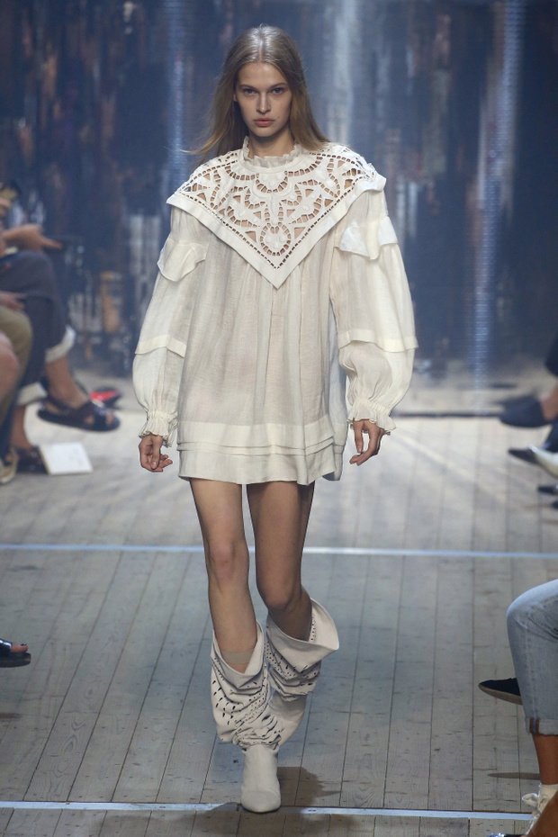 Isabel Marant : Runway - Paris Fashion Week Womenswear Spring/Summer 2019