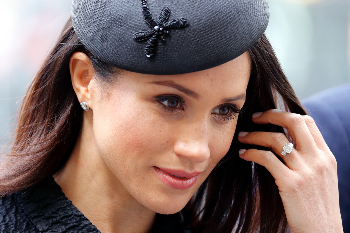 Pierścionek zaręczynowy Meghan Markle, 25.04.2018.