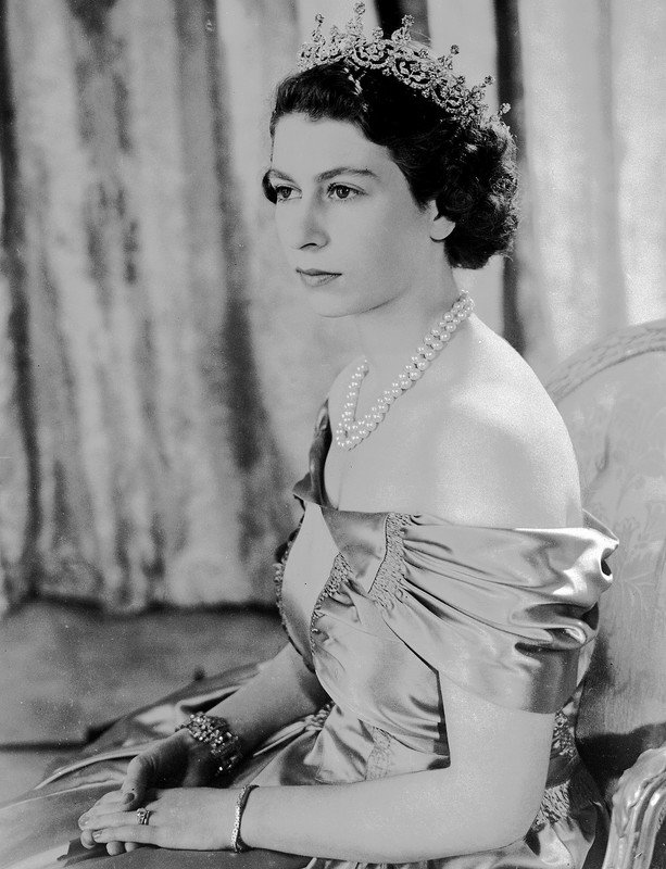 Elżbieta II - stylizacje królowej brytyjskiej