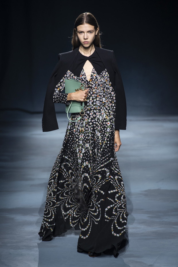 Pokaz Givenchy SS19