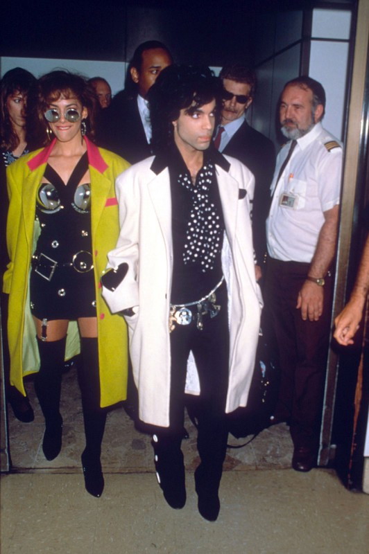 Prince- przypominamy styl legendarnego wokalisty