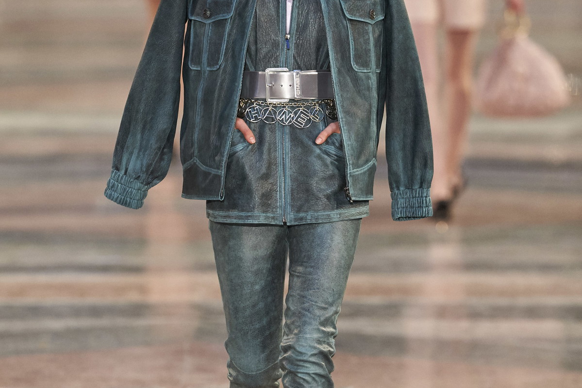 Chanel Cruise 2016/2017