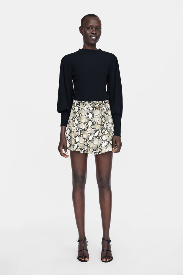 Zara, bermudy z nadrukiem, 99,90 zł