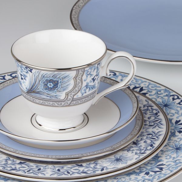 Marchesa: piękne suknie i...porcelana! fot. mat. pras. Lenox