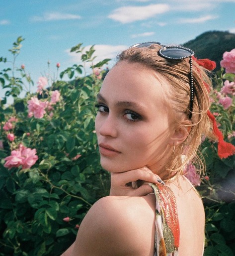 Lily-Rose Melody Depp ambasadorką perfum Chanel N°5 L
