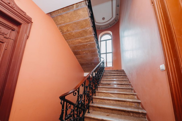 stylowy-apartament-w-warszawskiej-kamienicy-warszawski-bank-nieruchomosci23-2ecf7b9