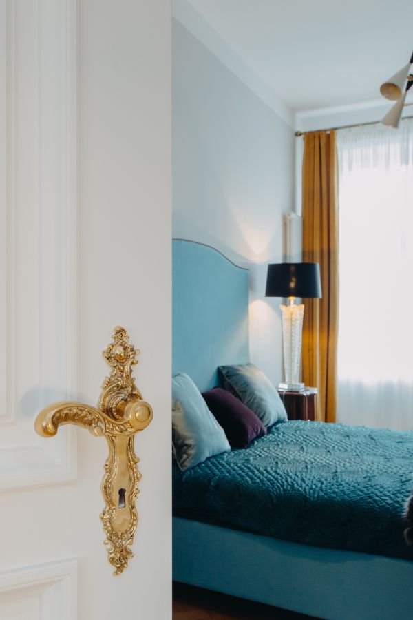 stylowy-apartament-w-warszawskiej-kamienicy-warszawski-bank-nieruchomosci24-86e20f9