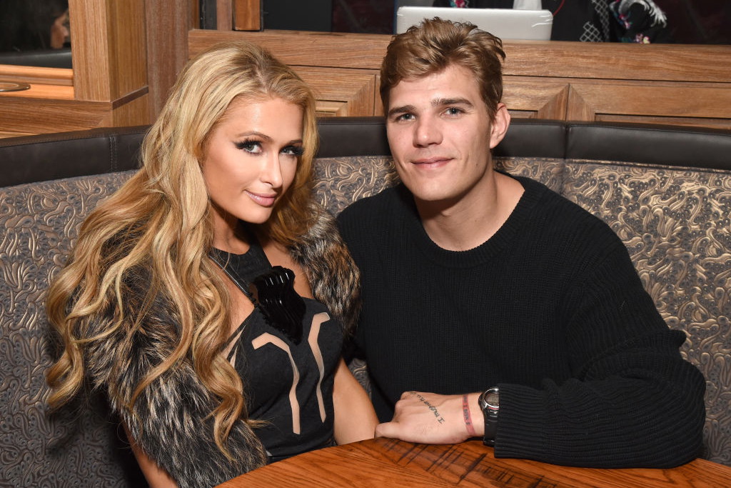 Paris Hilton i Chris Zylka