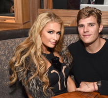 Paris Hilton i Chris Zylka