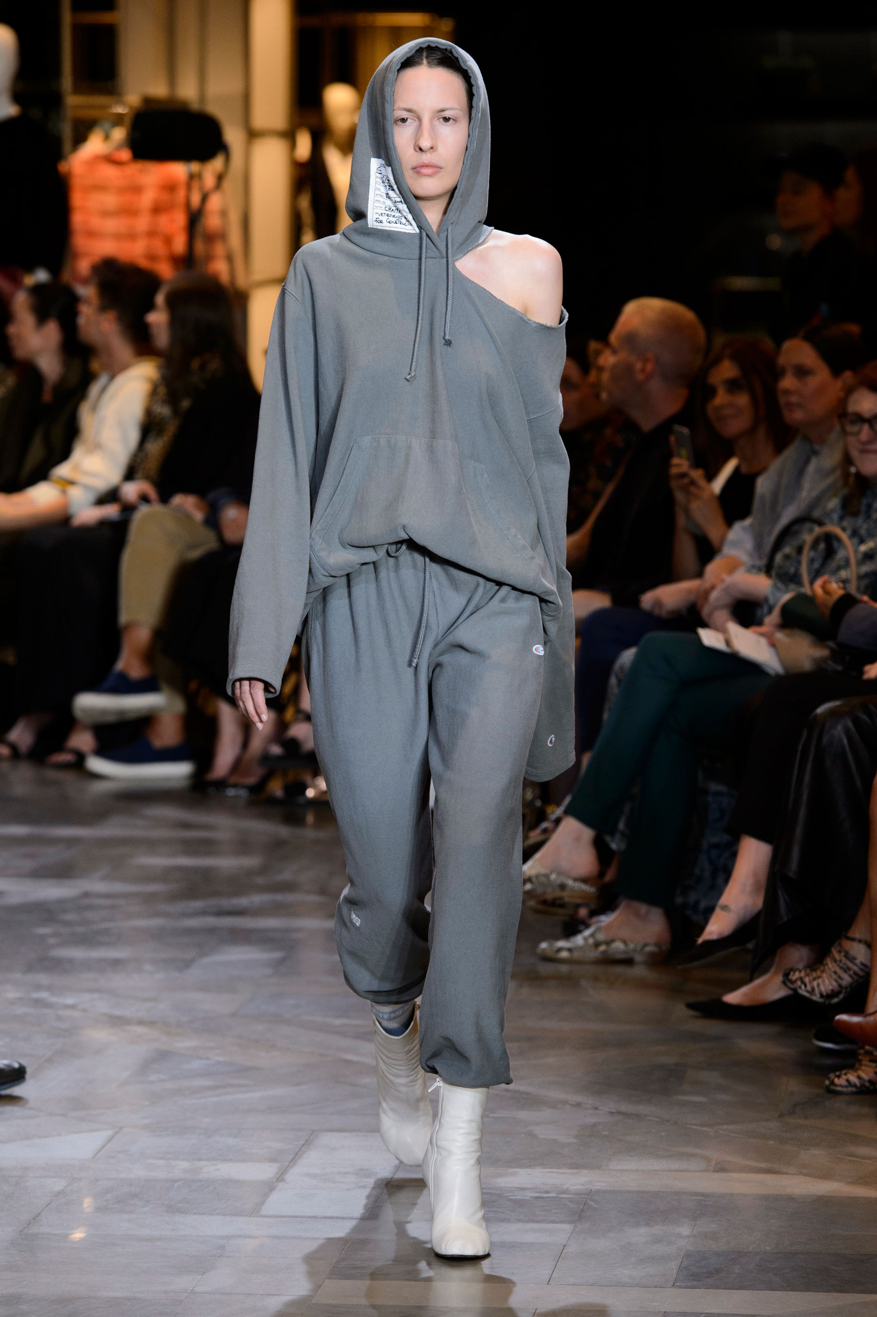 Vetements wiosna-lato 2017