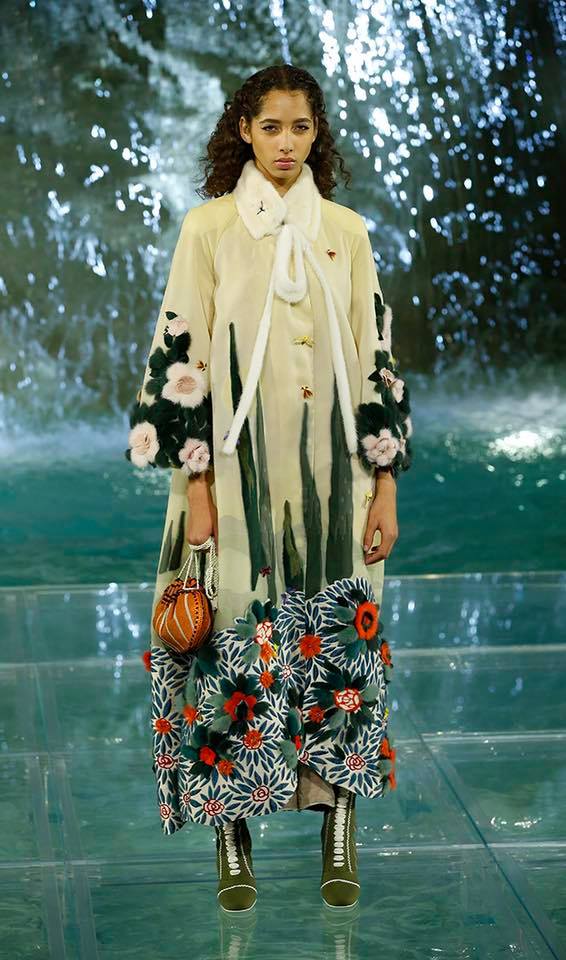 Fendi haute couture jesień-zima 2016/2017, fot. facebook.com/fendi