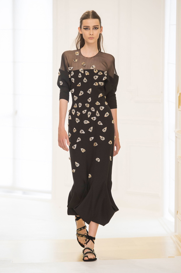 christian-dior-haute-couture-jesien-zima-2016-2017-fot-imaxtree17-e180303