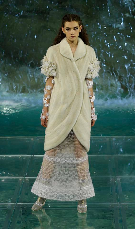 Fendi haute couture jesień-zima 2016/2017, fot. facebook.com/fendi