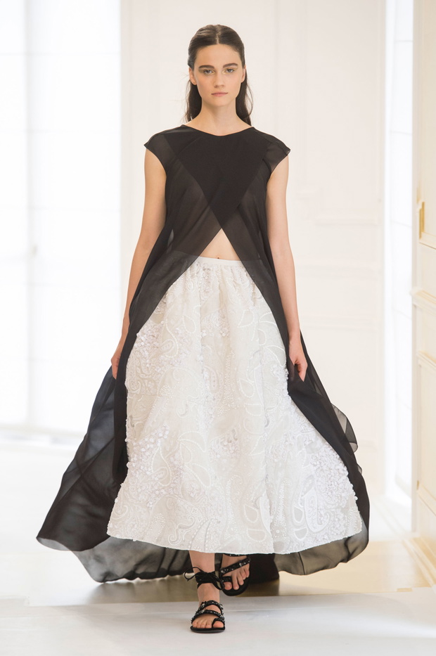 christian-dior-haute-couture-jesien-zima-2016-2017-fot-imaxtree15-2e34a3d