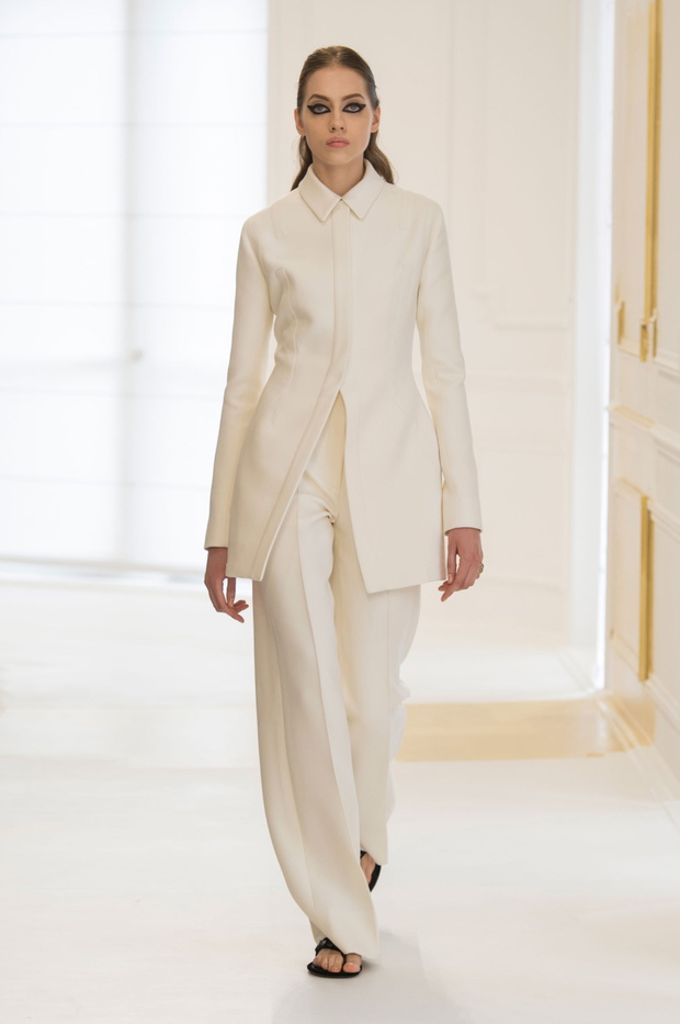 christian-dior-haute-couture-jesien-zima-2016-2017-fot-imaxtree1-eda8e81