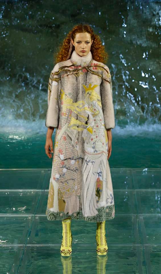 Fendi haute couture jesień-zima 2016/2017, fot. facebook.com/fendi