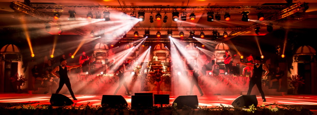life-club-band-w-stylizacji-lat-20-b8a0d33