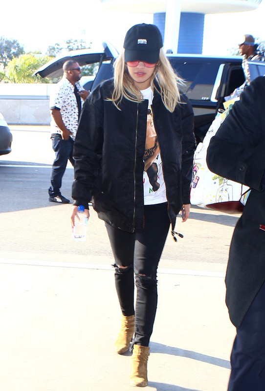 Rita Ora na lotnisku w Los Angeles, 29.05.2016, fot. East News