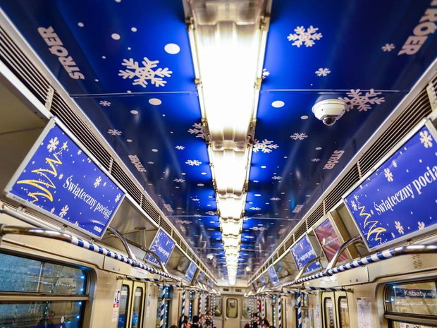 swiateczny-sklad-metro-warszawskie-e8964ee