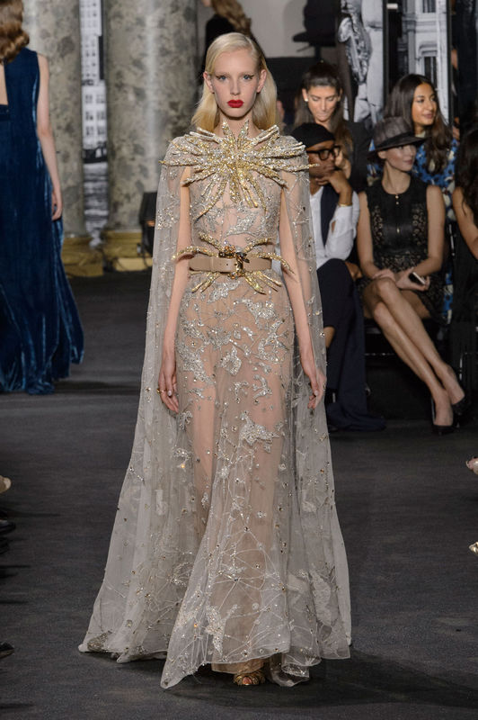 Suknie ślubne z pokazów haute couture jesień-zima 2016/2017, Elie Saab, fot. Imaxtree