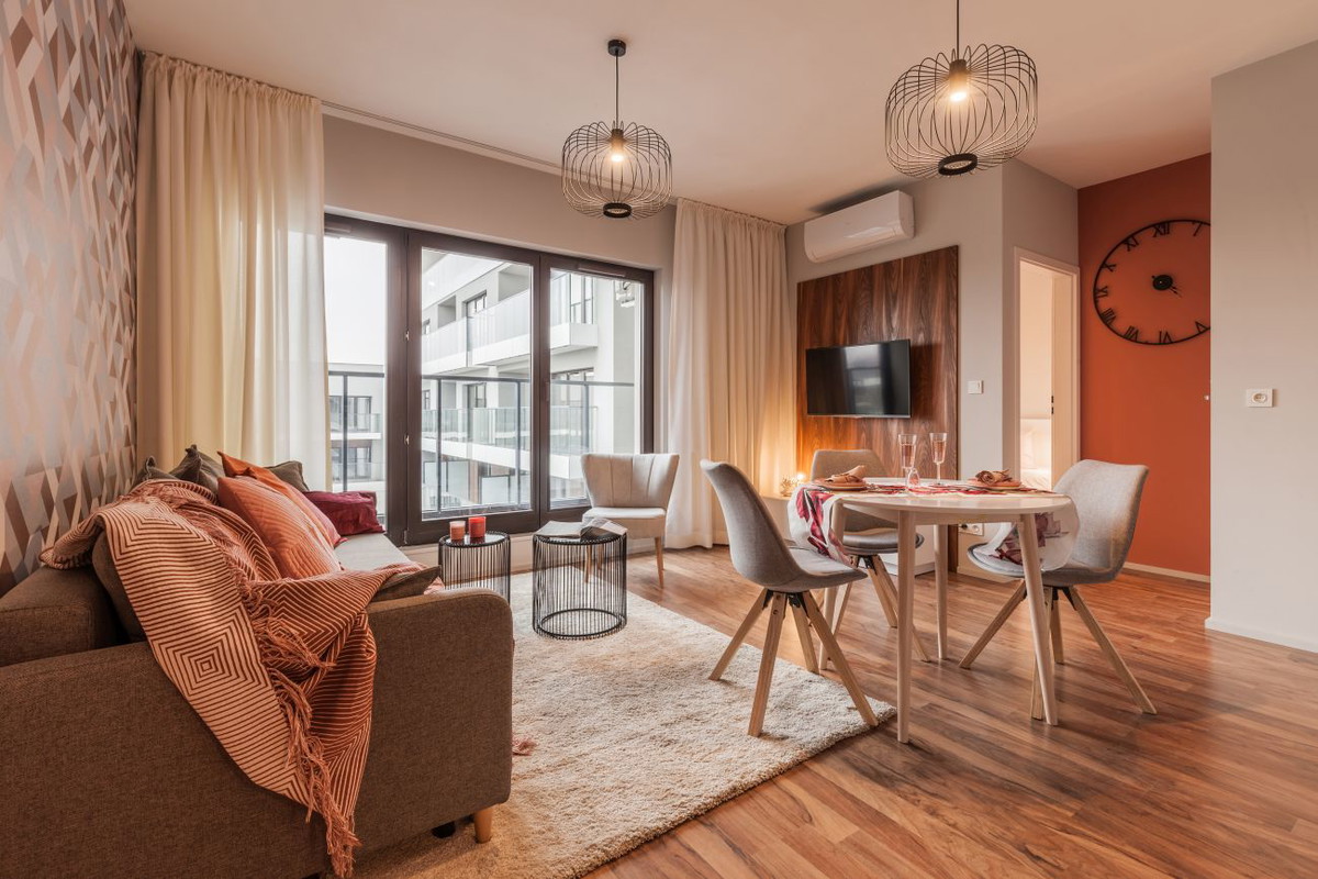 Mieszkanie w kolorze roku 2019 - Living Coral, projekt: pracownia KODO
