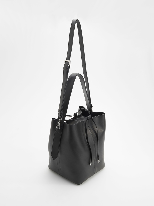 czarna-torba-worek-reserved-79-99-z-139-99-zl-50db65a