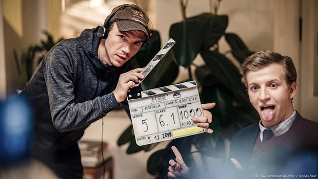 Kadr z filmu Sala samobójców. Hejter.
