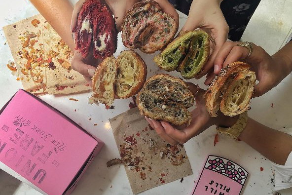 The Red Velvet Croissant - nowe modne śniadanie na Instagramie