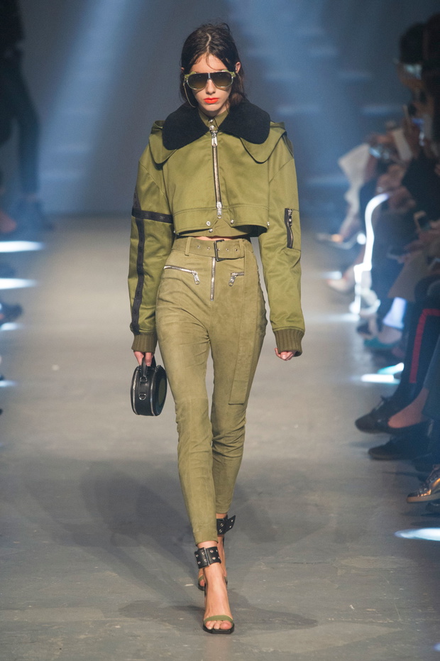 versus-versace-wiosna-lato-201711-ba004c9