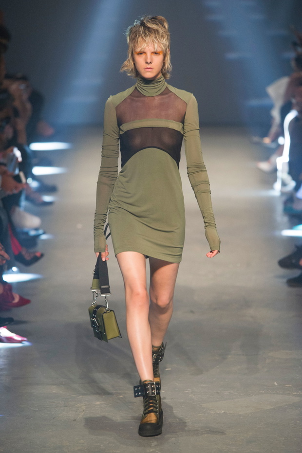 versus-versace-wiosna-lato-20178-fce31ca