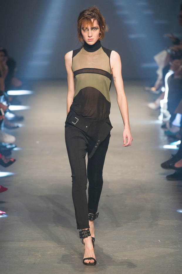 versus-versace-wiosna-lato-201710-3063fb3