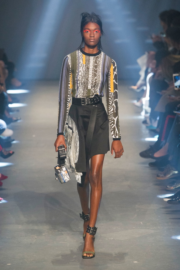 versus-versace-wiosna-lato-201730-f69c668