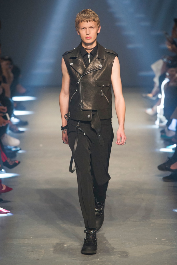 versus-versace-wiosna-lato-20179-28f2d26