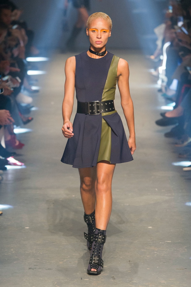 versus-versace-wiosna-lato-201718-af0fdd1