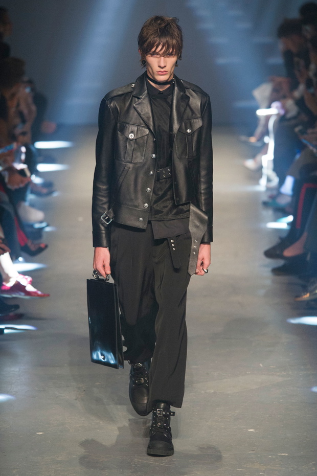 versus-versace-wiosna-lato-20174-26dee10