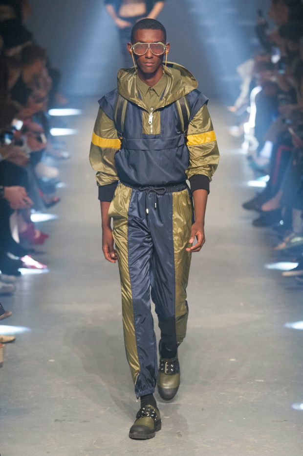 versus-versace-wiosna-lato-201716-fc033eb