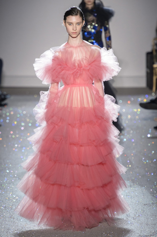 giambattista-valli-ss1940-2757621
