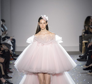 Giambattista Valli SS19